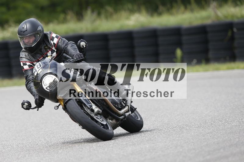 /37 28.07.2025 Dunlop Ride und Test Day ADR/Trackday Erfahren gelb Trackday schnell  rot/48